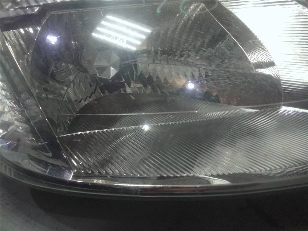 Ford Fiesta 2001-2007 для Фара правая Ford Fiesta 2001-2007 для Фара правая