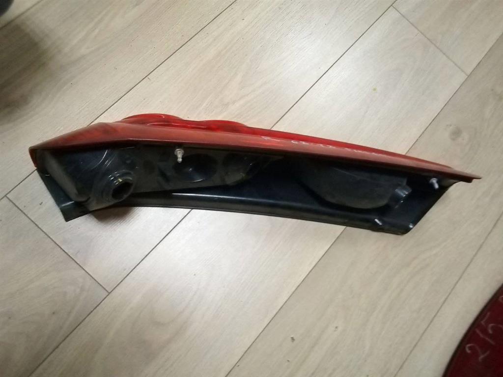 Ford Fiesta 2001-2007 для Фонарь задний правый Ford Fiesta 2001-2007 для Фонарь задний правый