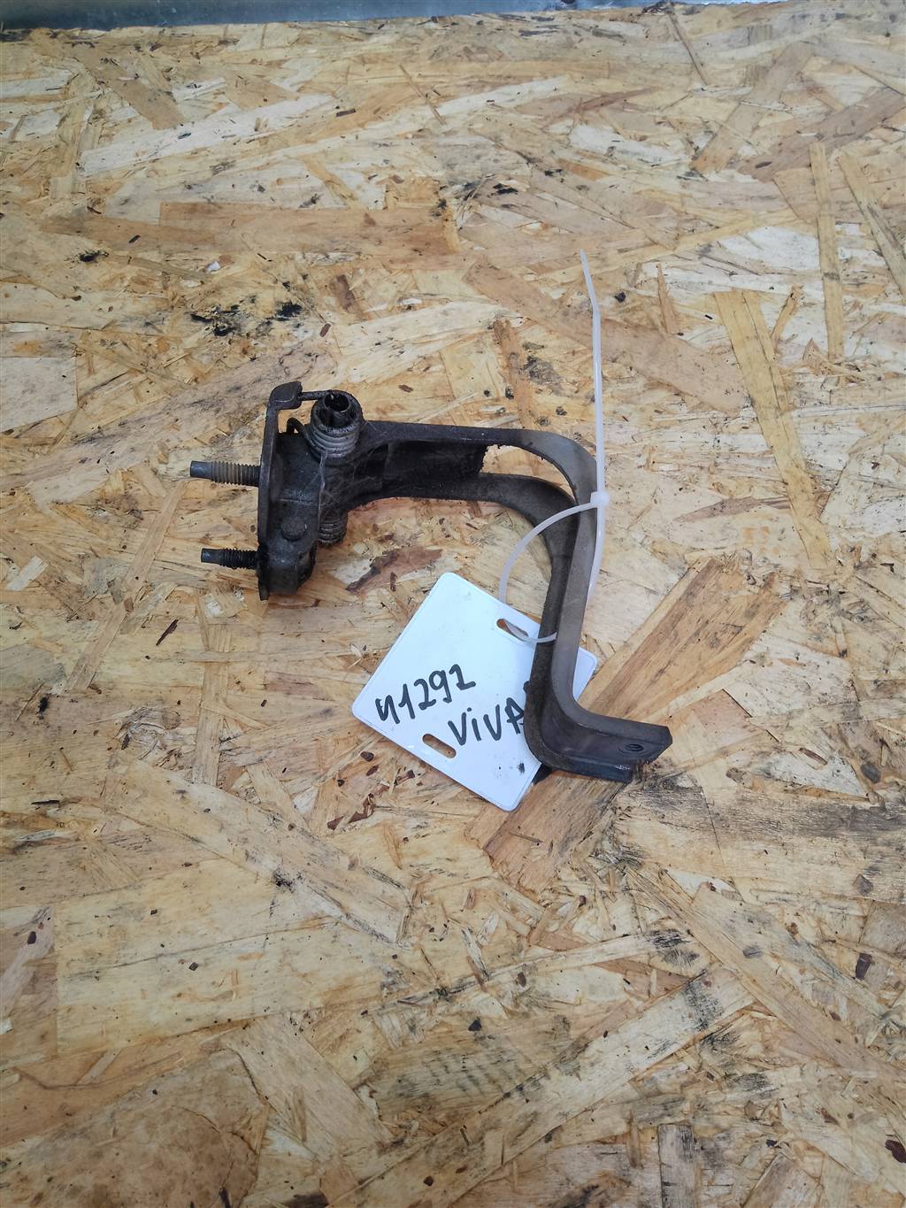 Opel Vivaro с 2006-2014 для Ограничитель двери Opel Vivaro с 2006-2014 для Ограничитель двери