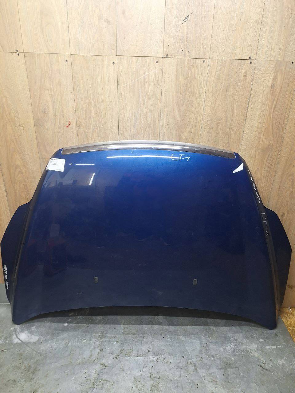 Ford Focus II 2008-2011 для Капот