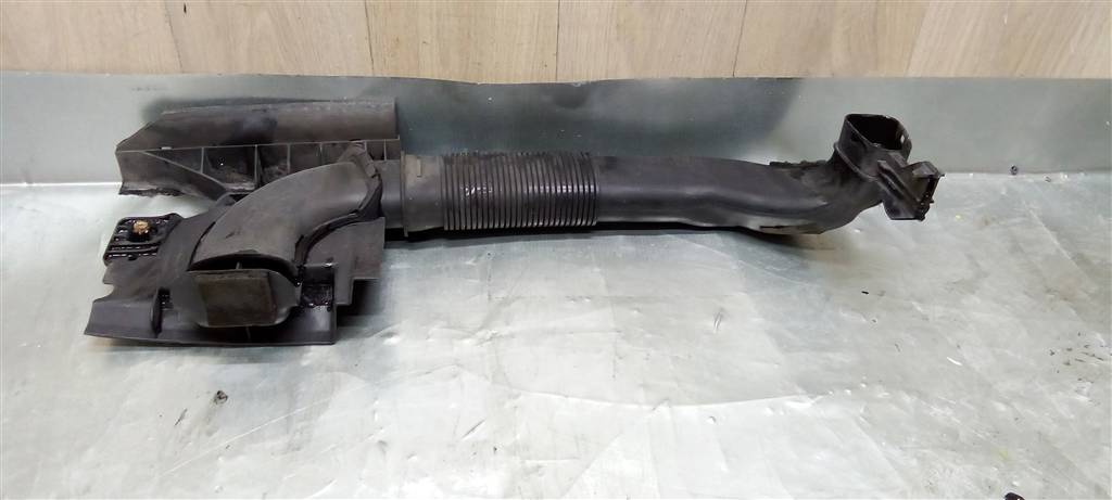 Ford Galaxy 2006-2015 для Воздухозаборник (наружный) Ford Galaxy 2006-2015 для Воздухозаборник (наружный)