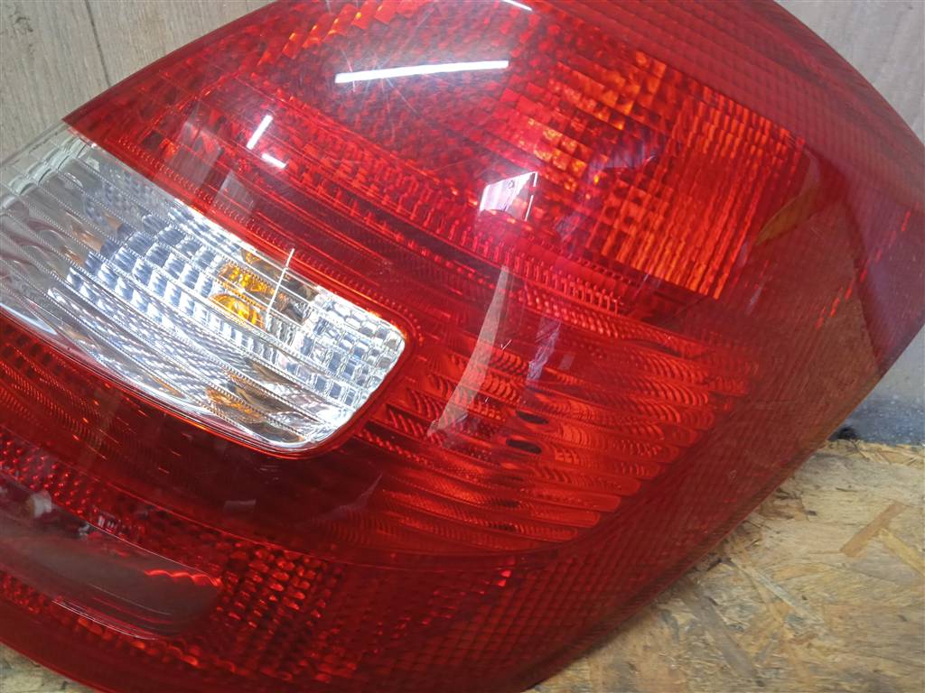 Skoda Fabia 2007-2015 для Фонарь задний правый Skoda Fabia 2007-2015 для Фонарь задний правый