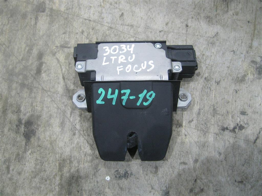 Ford Focus II 2005-2008 для Замок багажника