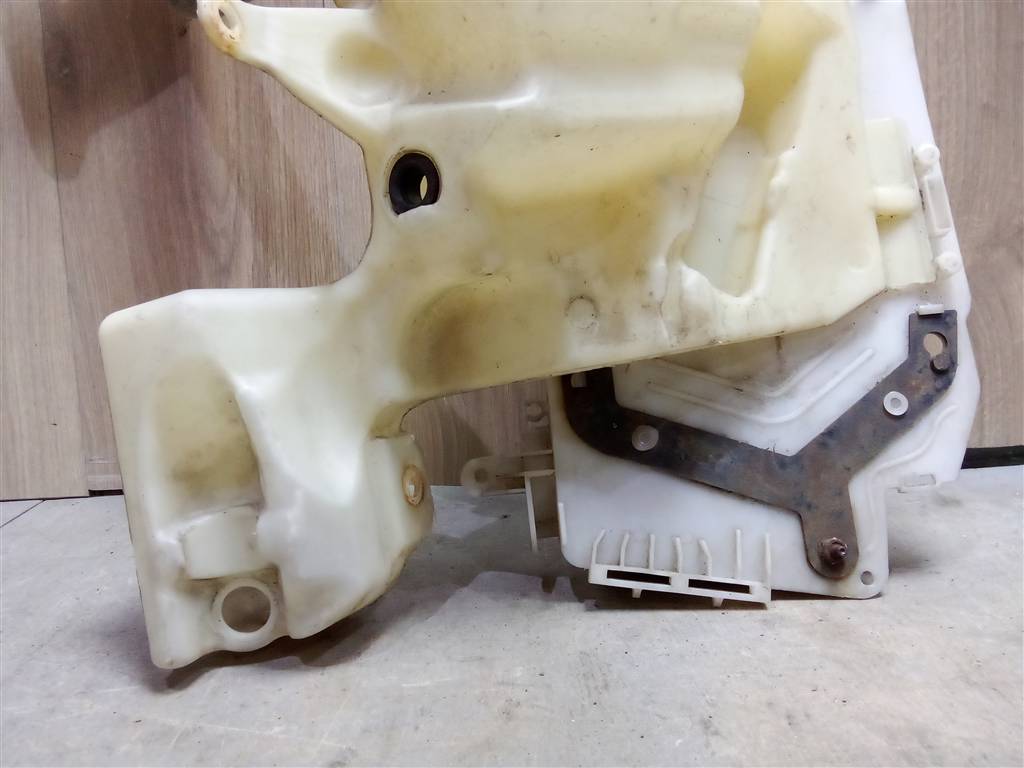 Ford Galaxy 2006-2015 для Бачок омывателя лобового стекла Ford Galaxy 2006-2015 для Бачок омывателя лобового стекла