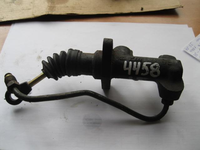 VW Passat (B3) 1988-1993 для Цилиндр сцепления главный