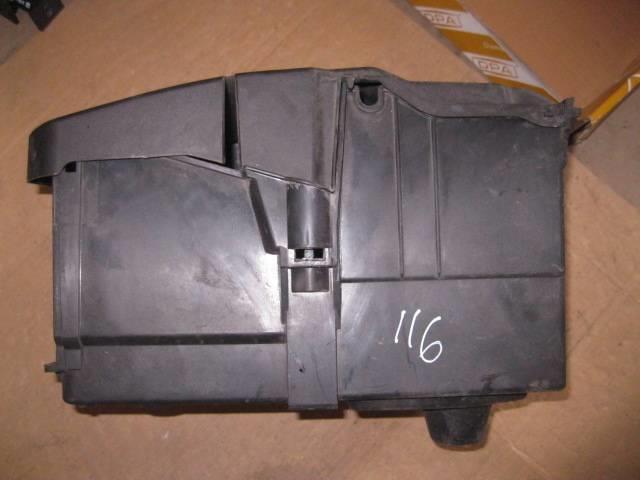 Ford Focus II 2005-2008 для Крепление АКБ (корпус/подставка)