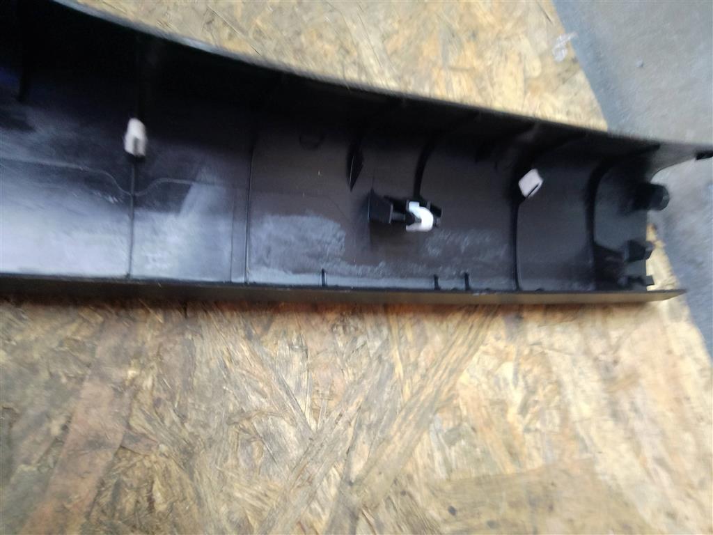 Lexus RX 350/450H 2017-2019 для Обшивка багажника левая Lexus RX 350/450H 2017-2019 для Обшивка багажника левая