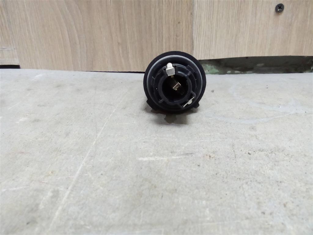 VW Passat (B7) 2011> для Патрон указателя поворота