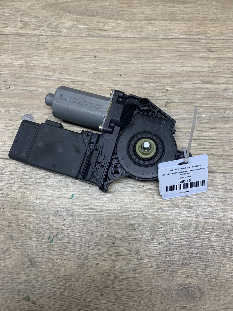 VW Golf IV/Bora 1997-2005 для Мотор стеклоподъемника передний правый