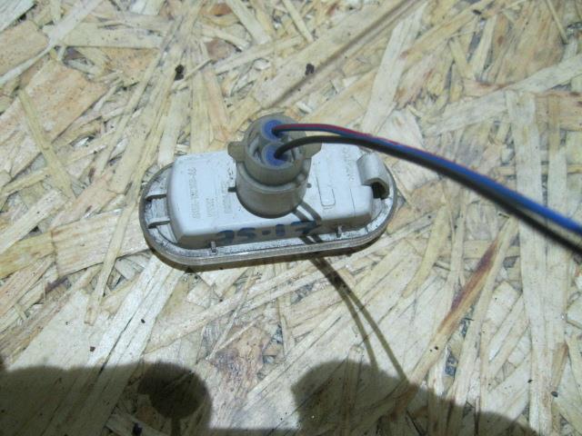 Ford Fiesta 2001-2007 для Повторитель на крыло белый Ford Fiesta 2001-2007 для Повторитель на крыло белый