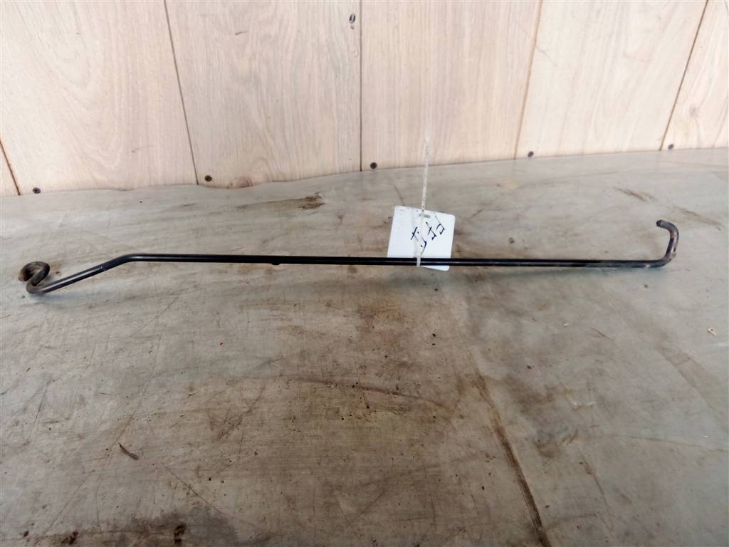 Ford Focus II 2008-2011 для Упор капота