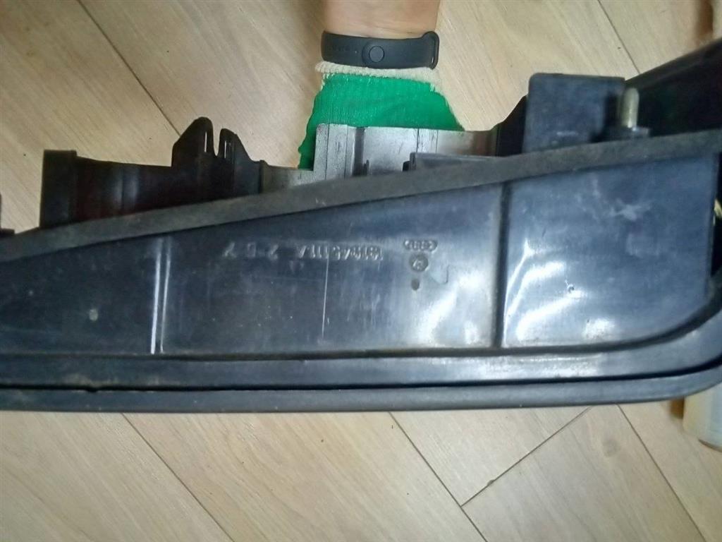 VW Golf II/Jetta II 1983-1992 для Фонарь задний левый VW Golf II/Jetta II 1983-1992 для Фонарь задний левый