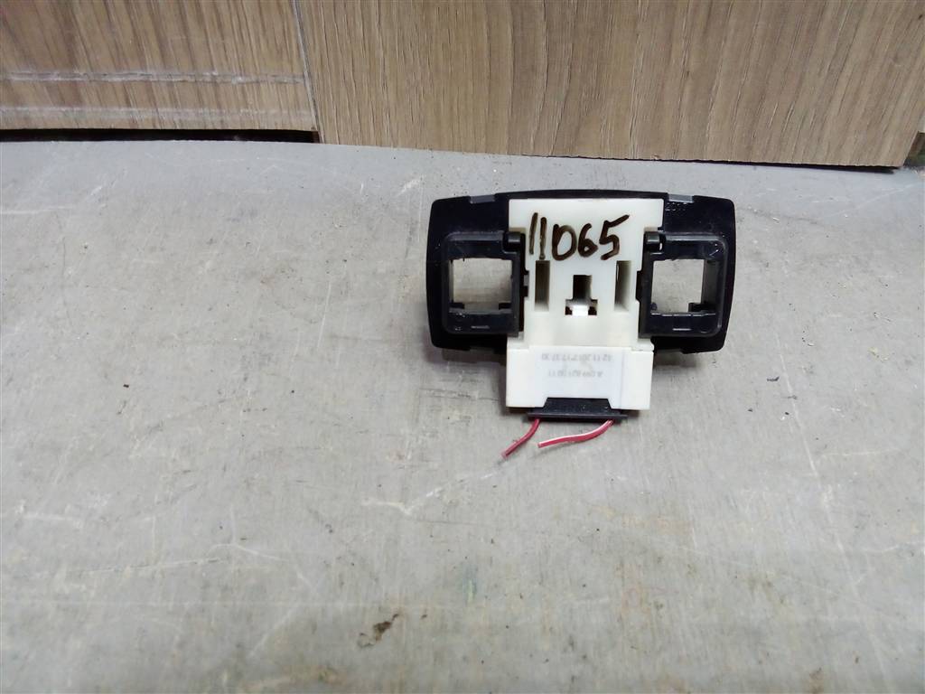 Mercedes Benz W164 M-Klasse (ML) 2005-2011 для Крепеж Mercedes Benz W164 M-Klasse (ML) 2005-2011 для Крепеж