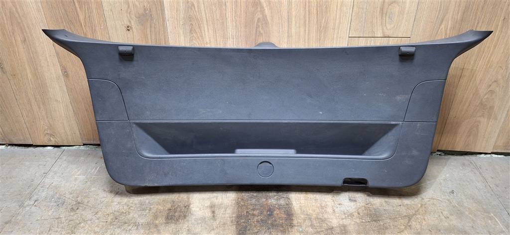 VW Golf V Plus 2005-2014 для Обшивка двери багажника