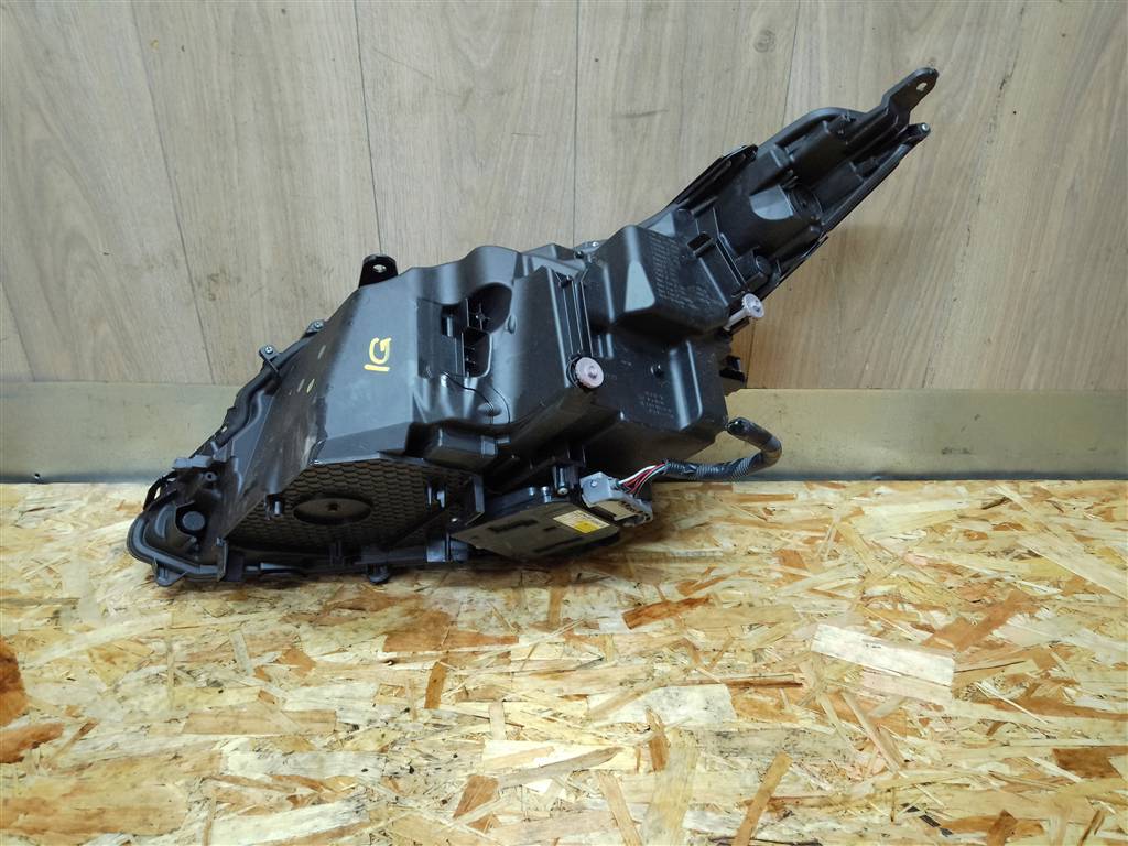 Lexus RX 350/450H 2017-2019 для Фара правая Lexus RX 350/450H 2017-2019 для Фара правая