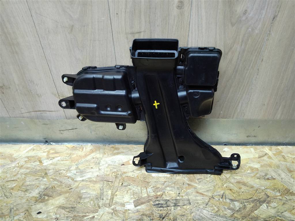 Lexus RX 350/450H 2017-2019 для Воздуховод Lexus RX 350/450H 2017-2019 для Воздуховод