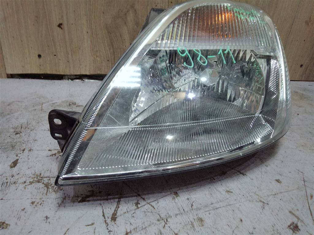 Ford Fiesta 2001-2007 для Фара левая Ford Fiesta 2001-2007 для Фара левая