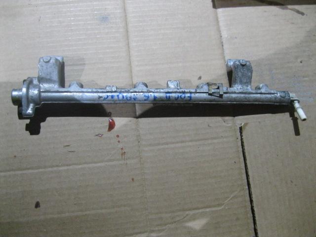 Ford Focus II 2005-2008 для Рейка топливная (рампа)