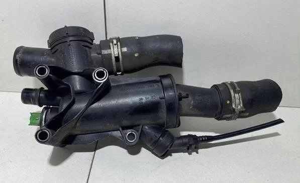 Ford Galaxy 2006-2015 для Корпус термостата Ford Galaxy 2006-2015 для Корпус термостата