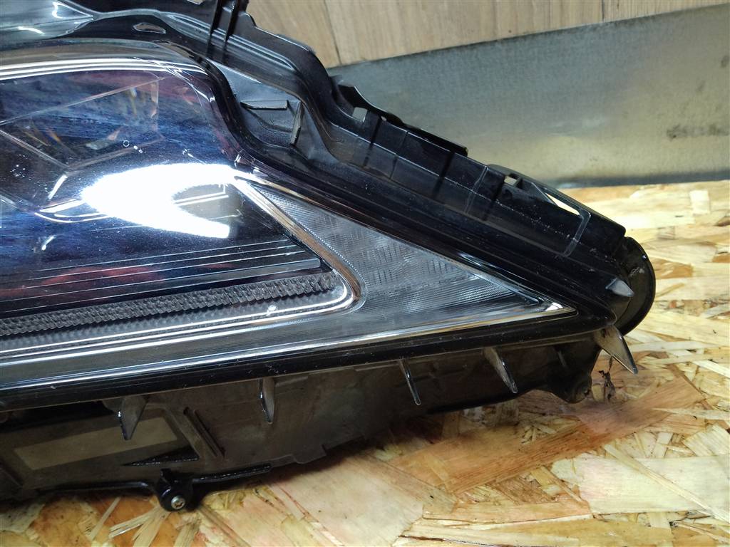 Lexus RX 350/450H 2017-2019 для Фара правая Lexus RX 350/450H 2017-2019 для Фара правая