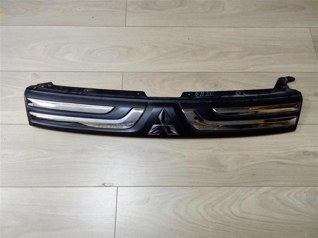 Mitsubishi Outlander (GF) 2012-2015 для Решетка радиатора