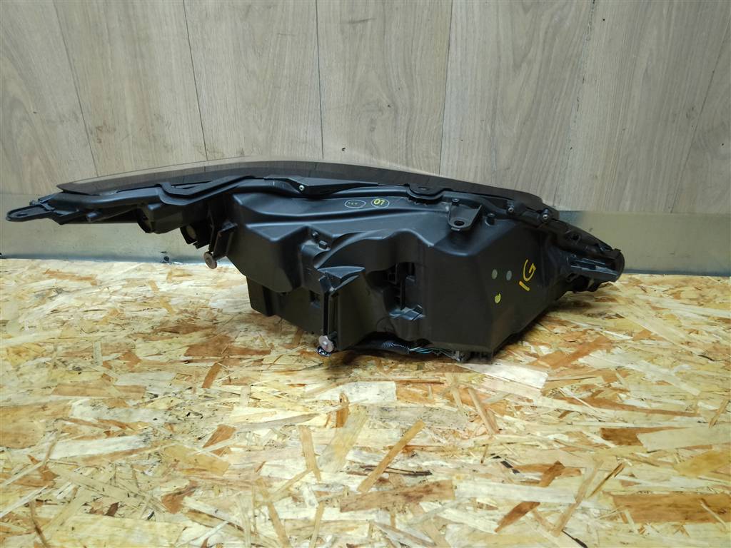 Lexus RX 350/450H 2017-2019 для Фара левая Lexus RX 350/450H 2017-2019 для Фара левая