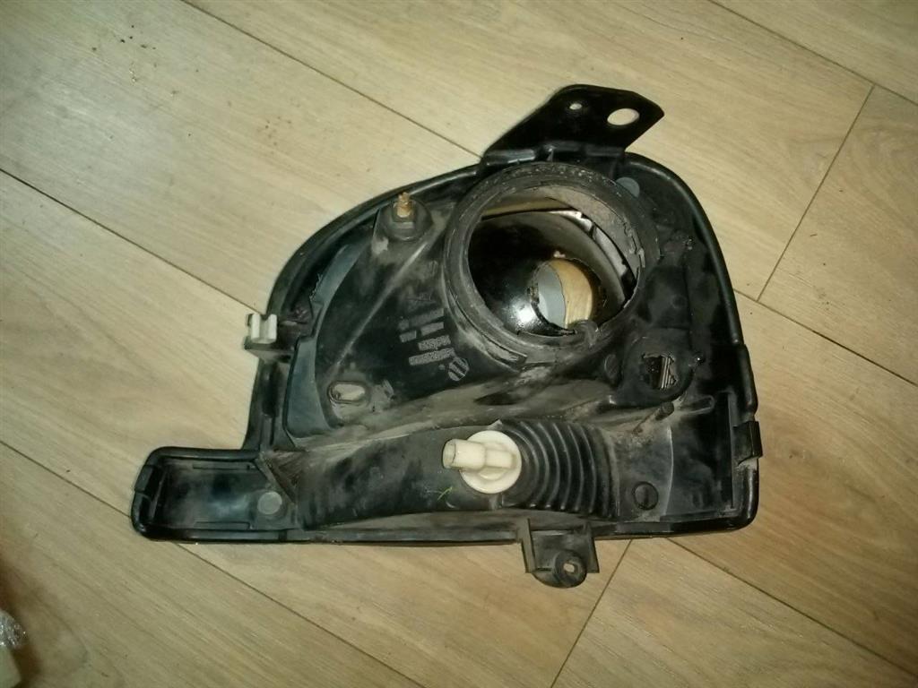 Renault Kangoo 1997-2003 для Фара правая Renault Kangoo 1997-2003 для Фара правая