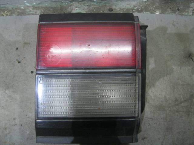 VW Passat (B3) 1988-1993 для Фонарь задний внутренний правый