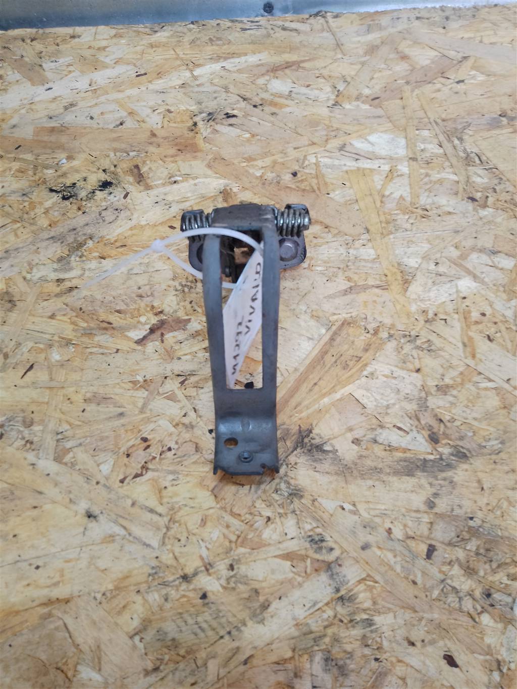 Opel Vivaro с 2006-2014 для Ограничитель двери Opel Vivaro с 2006-2014 для Ограничитель двери