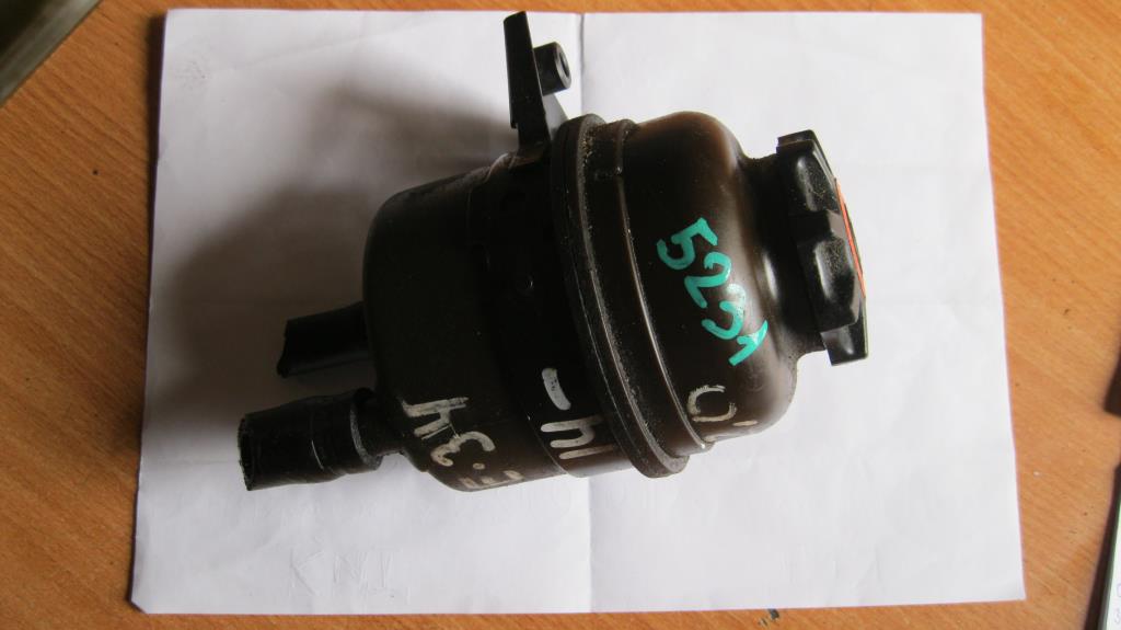 BMW 5-серия E34 1988-1995 для Бачок гидроусилителя BMW 5-серия E34 1988-1995 для Бачок гидроусилителя