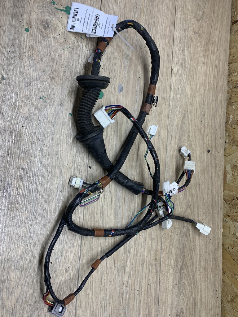 Toyota RAV 4 2006-2013 для Проводка двери передней правой