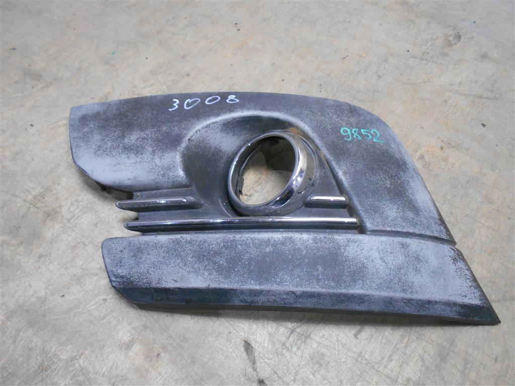 Peugeot 3008 2010-2016 для Решетка переднего бампера правая