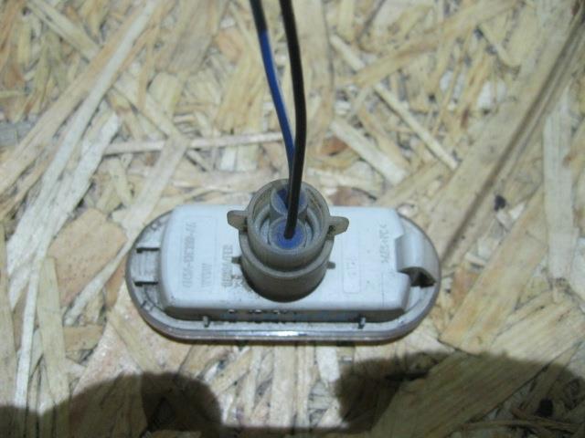 Ford Fiesta 2001-2007 для Повторитель на крыло белый Ford Fiesta 2001-2007 для Повторитель на крыло белый