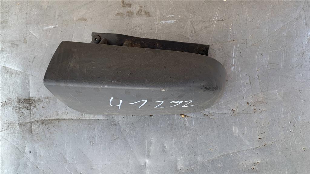 Opel Vivaro  с 2006-2014 для Накладка над фонарем правая