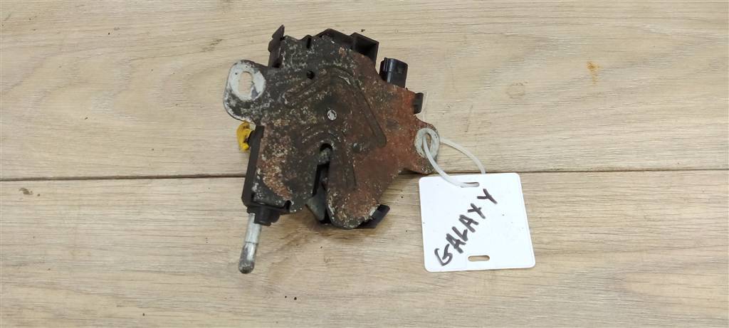 Ford Galaxy 2006-2015 для Замок капота Ford Galaxy 2006-2015 для Замок капота