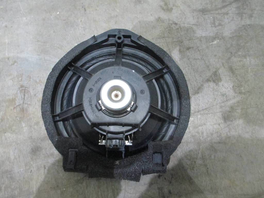 Honda CR-V 2007-2012 для Динамик Honda CR-V 2007-2012 для Динамик