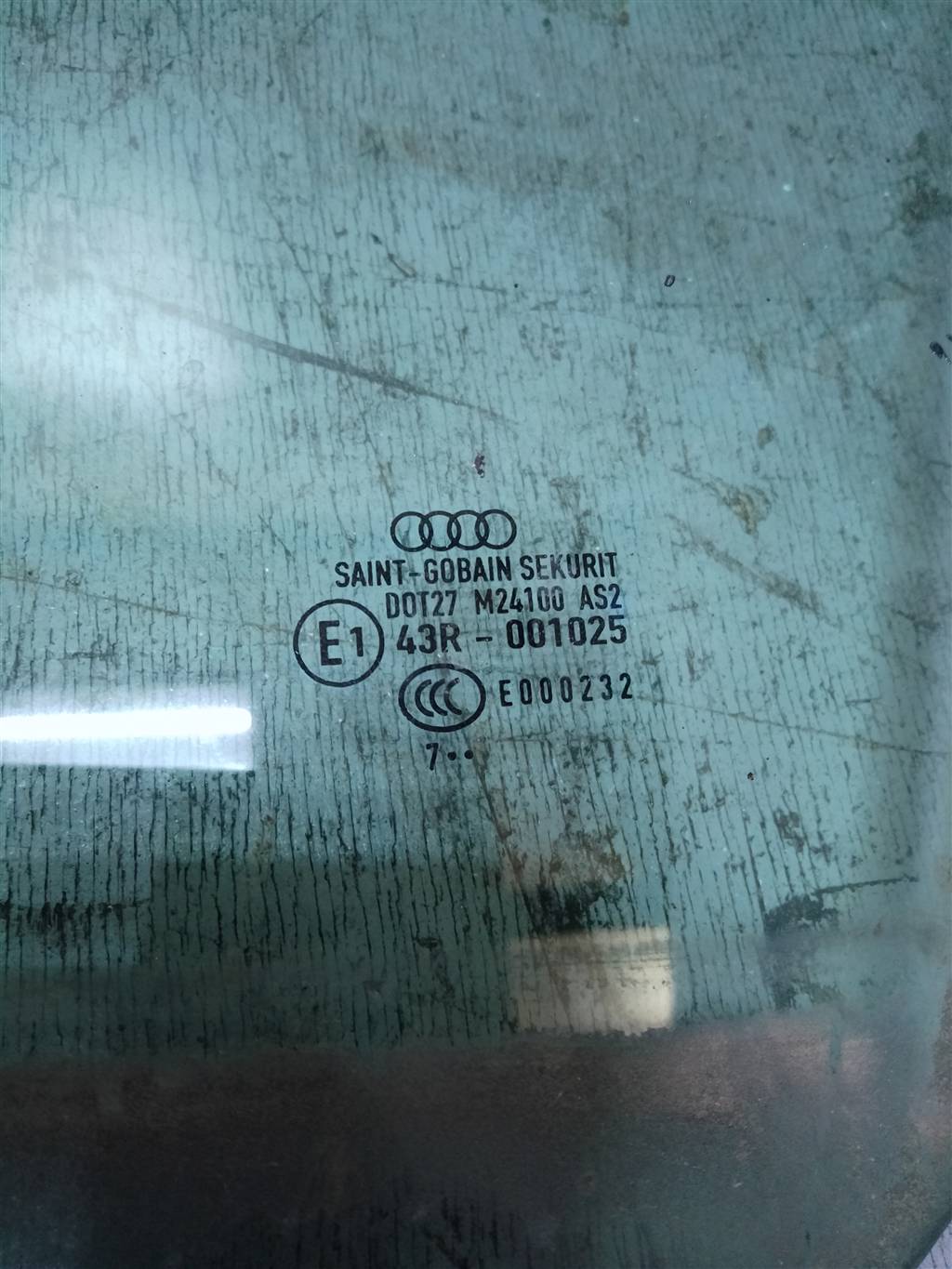 Audi A3 (8P1) 2003-2013 для Стекло двери передней левой Audi A3 (8P1) 2003-2013 для Стекло двери передней левой