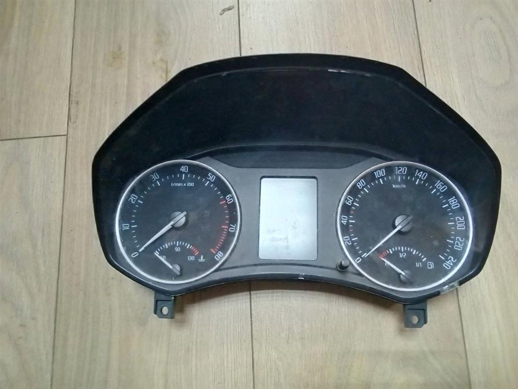 Skoda Octavia (A5 1Z-) 2004-2013 для Панель приборов