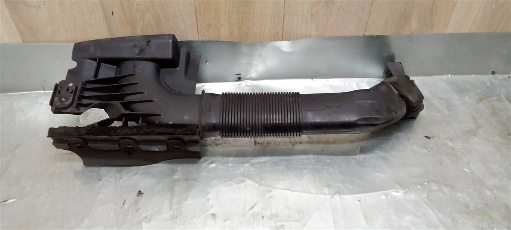 Ford Galaxy 2006-2015 для Воздухозаборник (наружный) Ford Galaxy 2006-2015 для Воздухозаборник (наружный)