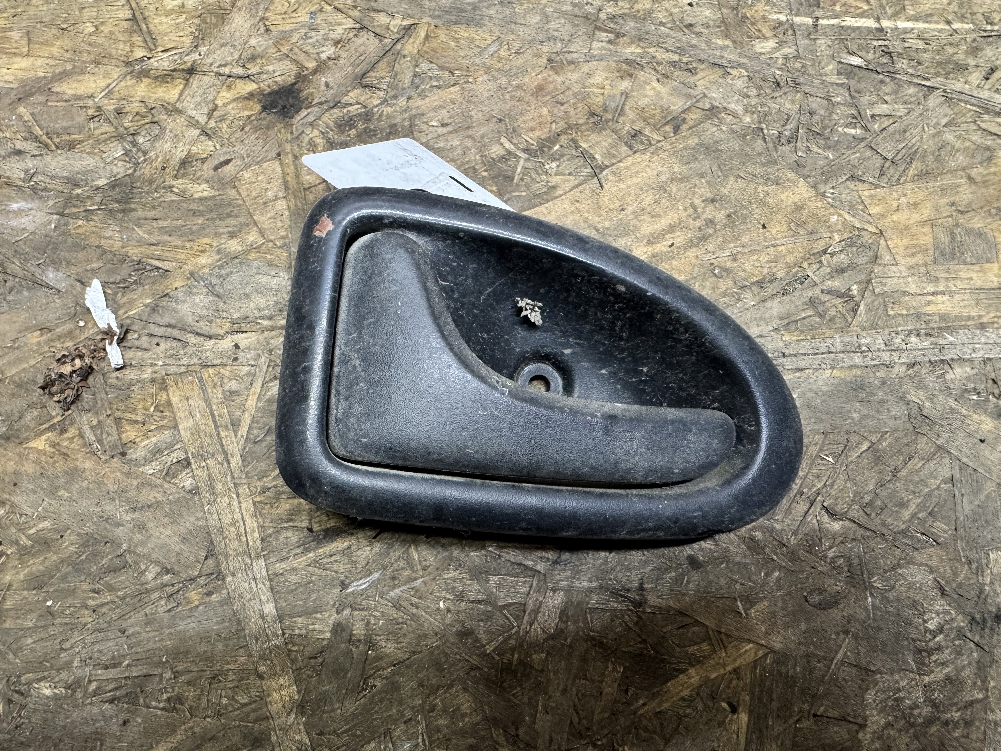 Opel Vivaro  с 2006-2014 для Ручка двери передней внутренняя левая