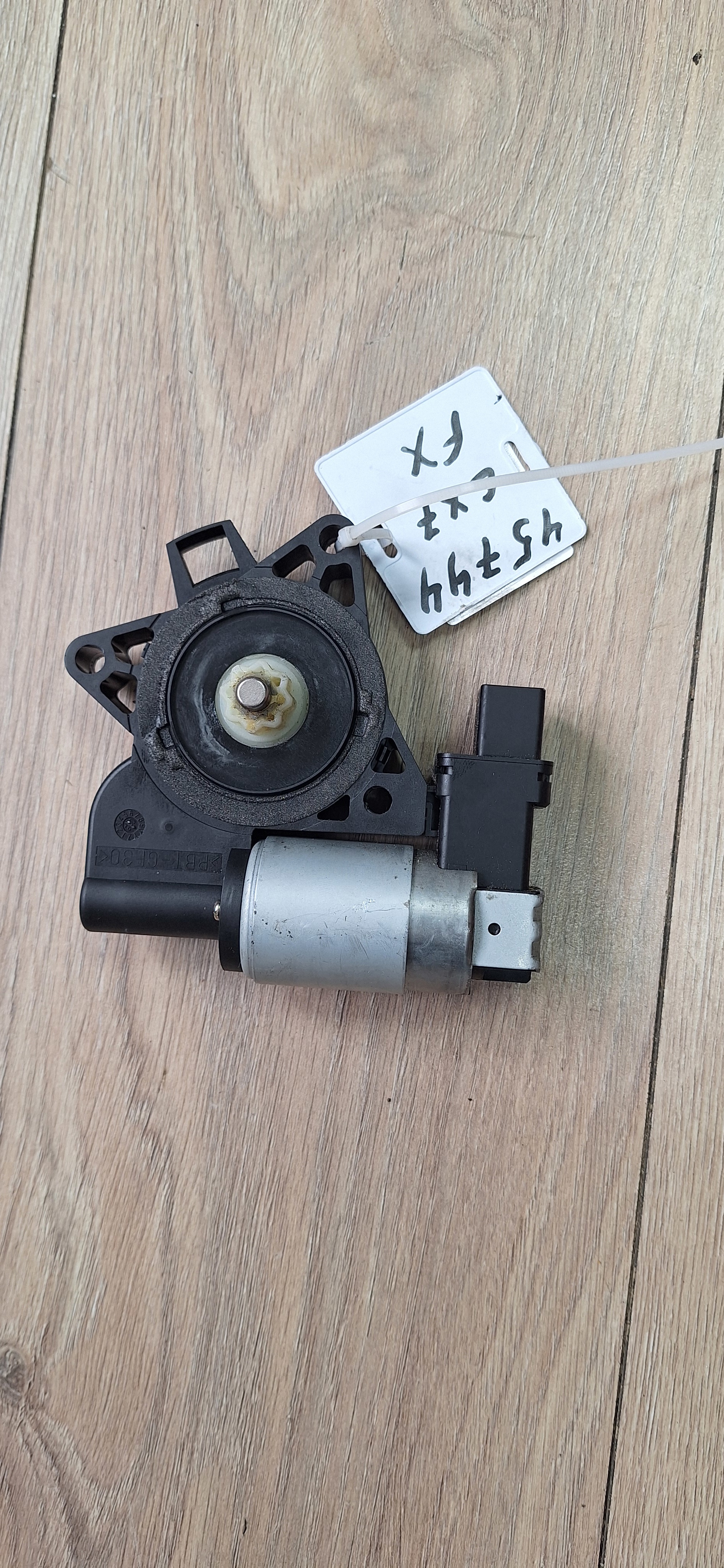 Mazda CX 7 2007-2012 для Мотор стеклоподъемника передний правый Mazda CX 7 2007-2012 для Мотор стеклоподъемника передний правый