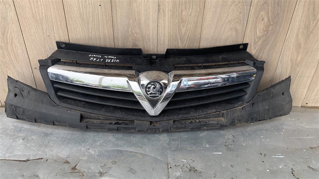 Opel Vivaro  с 2006-2014 для Решетка радиатора