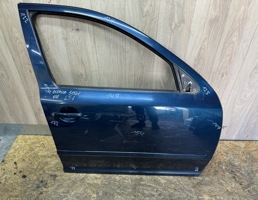 Молдинг передней правой двери для Skoda Octavia (A5 1Z-) 2004-2013  запчасти бу