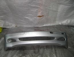 Бампер передний для Mercedes Benz C-CLASS (W203), 2000 - 2007  запчасти бу