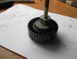 Ролик обводной для BMW 5-серия E34 1988-1995  запчасти бу