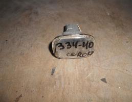 Повторитель на крыло белый для Toyota Corolla Verso 2004-  запчасти бу