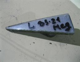 Повторитель на крыло левый белый для Renault Megane II 2002-2009  запчасти бу