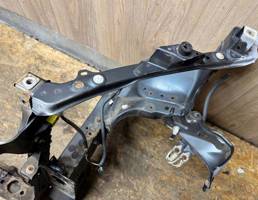 Кронштейн фар левый для Toyota RAV 4 2006-2013  запчасти бу