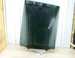 Стекло двери задней левой для Toyota RAV 4 2006-2013  запчасти бу