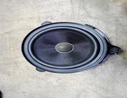 Динамик двери задней левой  для Renault Laguna III 2007-2012  запчасти бу